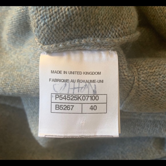 CHANEL Paris-Rome Cashmere Skirt - Picture 8 of 8